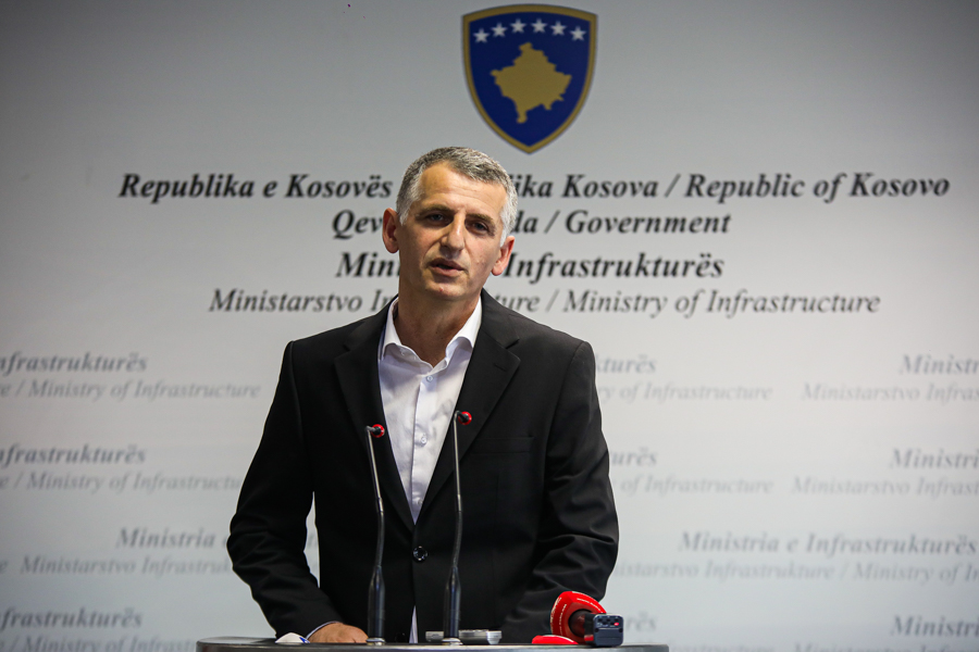 Zëvendësministri Durmishi ftohet nga Prokuroria Speciale për tenderin e rrugës Prishtinë-Podujevë